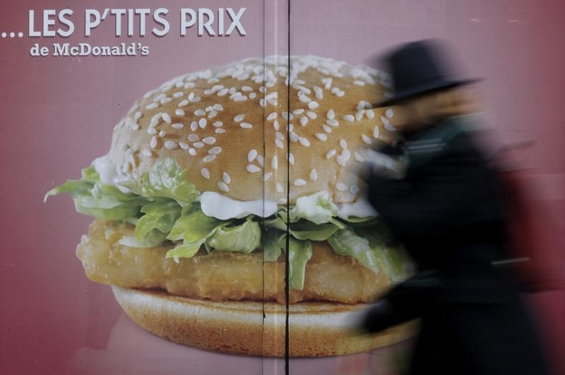 &copy; Reuters.  Francia, fiducia consumatori in lieve calo in settembre