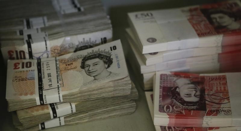 Forex - Pound Steady After UK, EU Reportedly Agree Draft Declaration For Brexit 