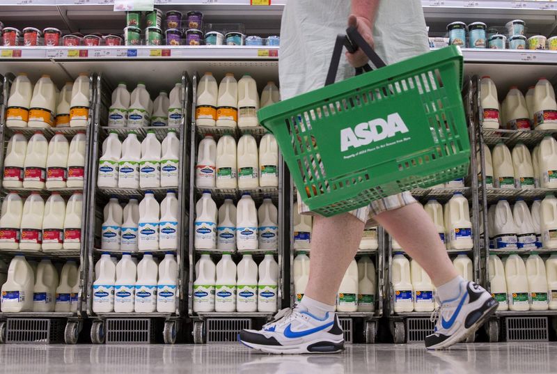 &copy; Reuters.  Asda's CEO says incoming COO will succeed him