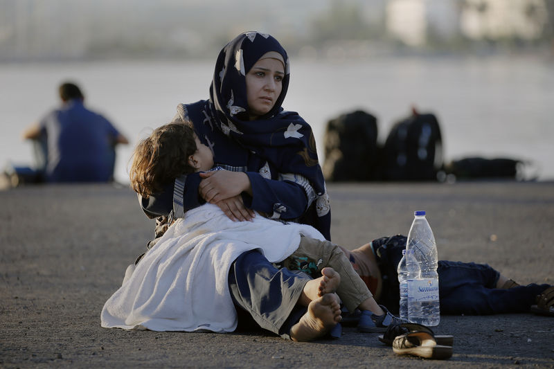 &copy; Reuters.  Canada gov't pledges to speed up resettlement of Syrian refugees