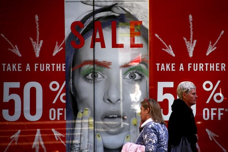 Hohe Fracht- und Rohstoff-Kosten belasten H&M - Russland-Geschäft abgeschrieben