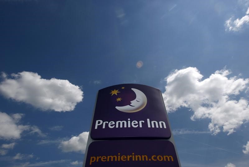 &copy; Reuters.  Premier Inn-owner Whitbread outpacing the competition - analyst