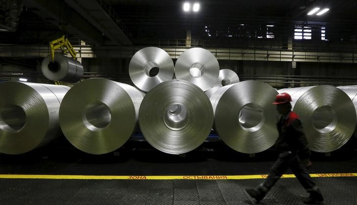 Record Metals Extend Rally as Supply Cuts Fuel Inflation Worries