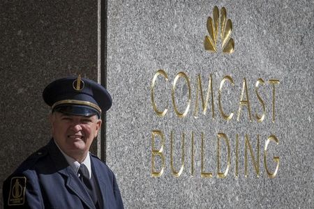 Comcast earnings beat by $0.06, revenue topped estimates