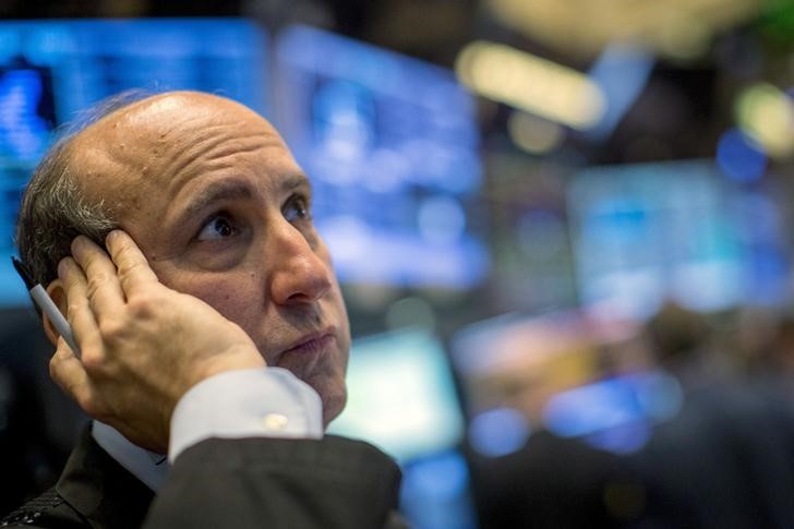 'Big Short' Burry Says Market is 'Like Watching a Plane Crash'