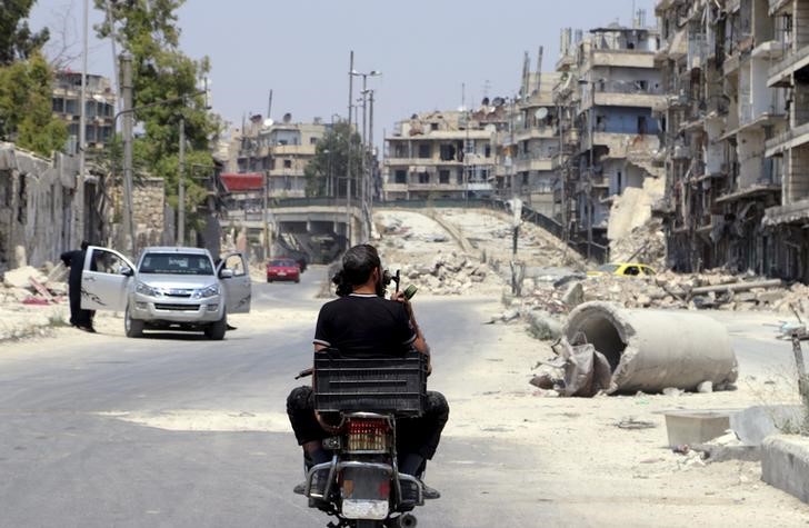 &copy; Reuters.  Suriye muhalefeti iki haftalık ateşkes fikrini destekliyor