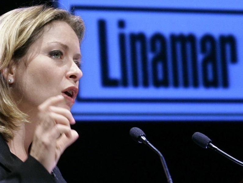 &copy; Reuters.  Canadian government to invest C$49 mln in auto parts maker Linamar
