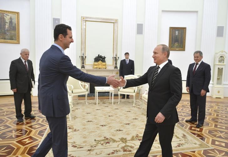 &copy; Reuters.  Rusia no pidió a Asad su marcha ni le ha ofrecido asilo