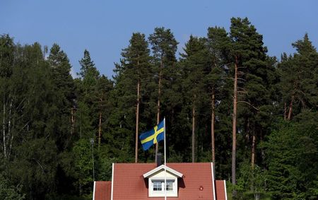 Most Swedish mortgage borrowers have good buffers despite rising rates, FSA report says