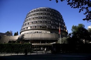 &copy; Reuters.  El Constitucional anula disposición del IRPF y sociedades entre 2004 y 2010