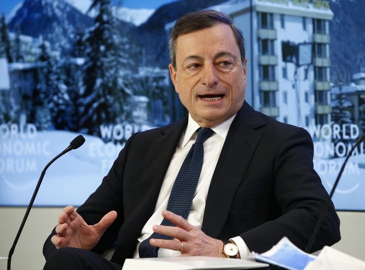 &copy; Reuters.  Draghi dope EUR/USD