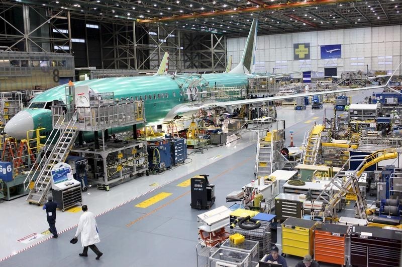 Cổ phiếu Boeing được RBC Capital nâng hạng lên 'Mua' với mục tiêu giá mới là 275 USD