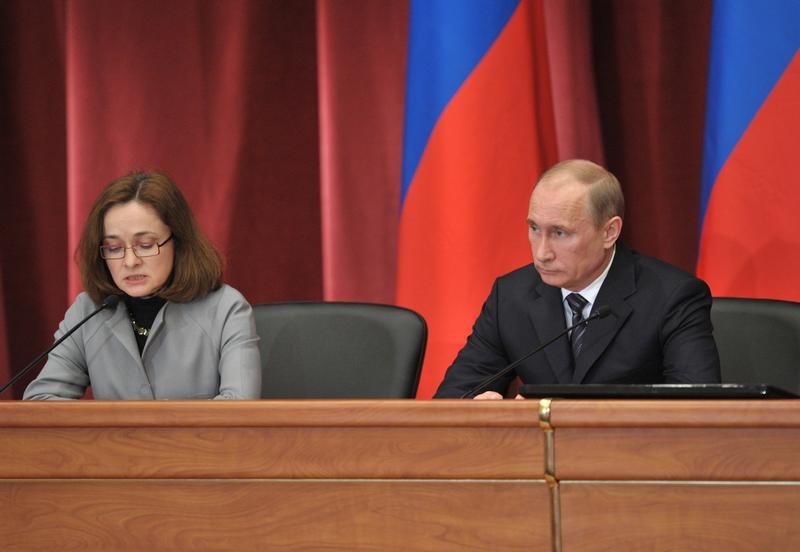 &copy; Reuters.  Кремль анонсировал встречу Путина с Набиуллиной в течение часа