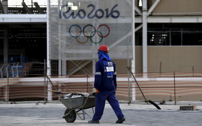&copy; Reuters.  La "sombra de la muerte" se cierne sobre Río antes de las Olimpiadas, dice AI