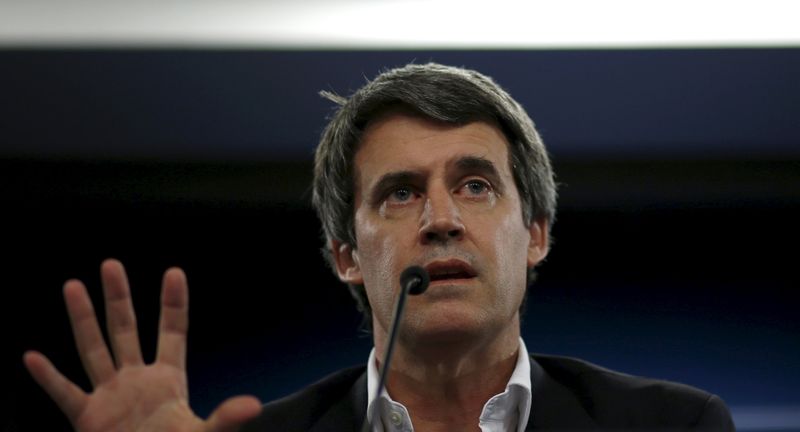 &copy; Reuters.  Gobierno argentino cree que denuncia contra Banco Central evitó fraude mayor