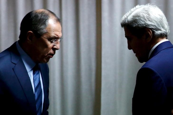 &copy; Reuters.  Lavrov e Kerry discutem possível cooperação entre EUA e Rússia na Síria