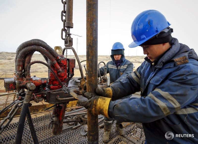 &copy; Reuters.  Kazakistan'ın petrol üretimi arttı