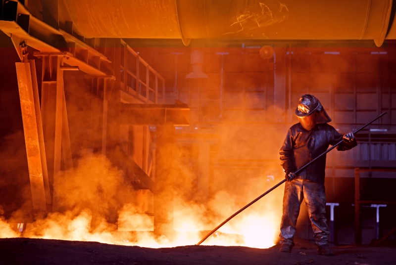 Çelik ve demir cevheri madencilerinin hisseleri, Evergrande’nin kriz noktasına yaklaşmasıyla düşüşte