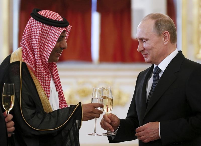 &copy; Reuters.  بوتين يأمل في زيادة التعاون بين روسيا وجهاز قطر للاستثمار
