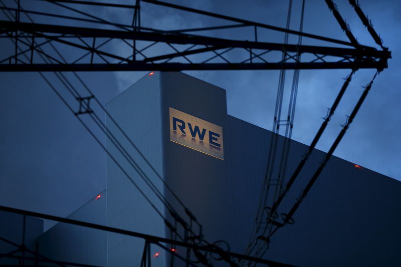 &copy; Reuters.  Blatt - Windenergie - RWE fordert Reform der Abstandsregeln