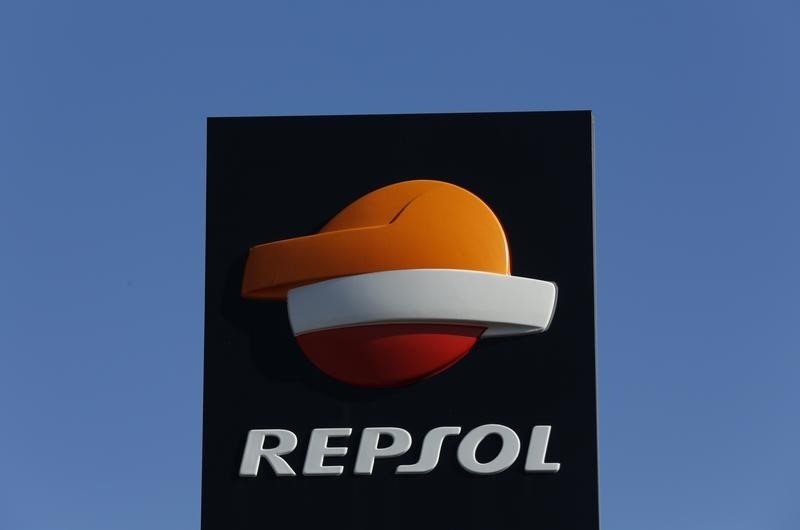 Repsol Sells 25% Stake in Upstream Unit to EIG, Aims for U.S. Listing