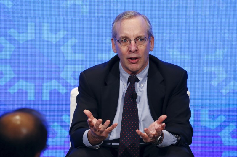 &copy; Reuters.  Dudley broke code of conduct in Wells disclosure misstep: NY Fed