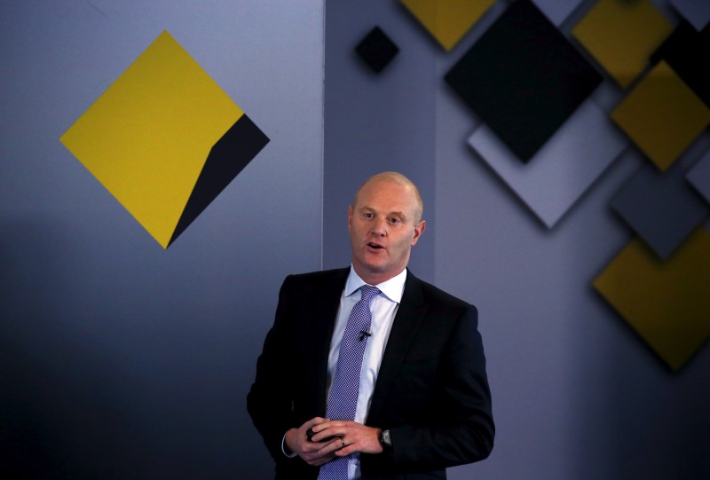 &copy; Reuters.  Austalian bank boss says insurer got it wrong on heart attacks