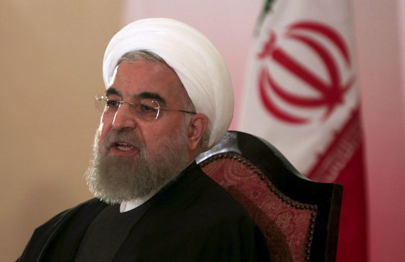 &copy; Reuters.  Irán lucha por impulsar su sector energético pese a las dudas por Trump