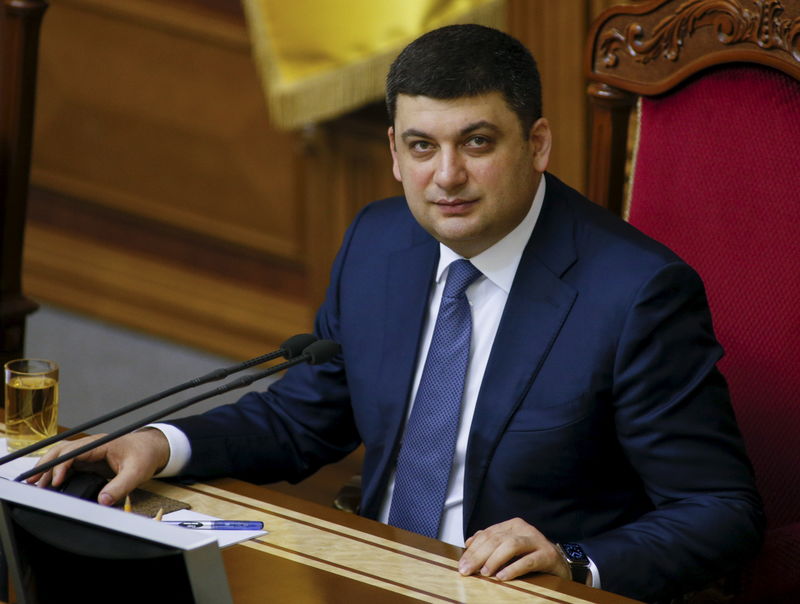 &copy; Reuters.  Parlamento de Ucrania aprueba a Volodymyr Groysman como primer ministro