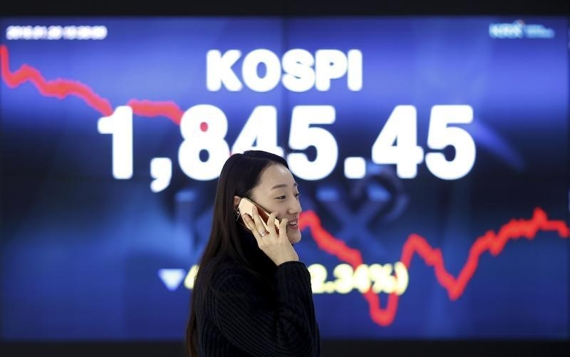 La Bolsa de Seúl cae un 0,22 % y cierra en su mínimo en 20 meses