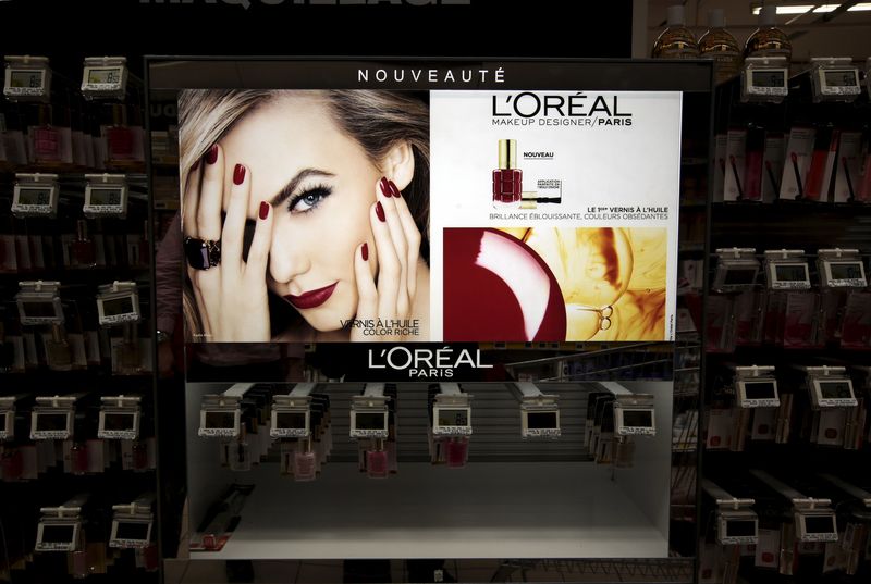 StockBeat: L'Oreal and LVMH Give Hope for Life After Covid-19