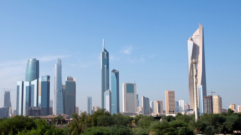 &copy; Reuters.  Kuwait reiterates request to Dubai to release $496 million frozen funds