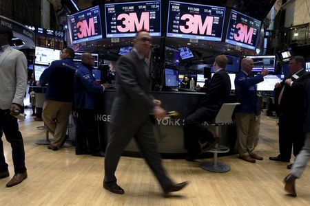 3M tops third-quarter expectations, raises full-year outlook