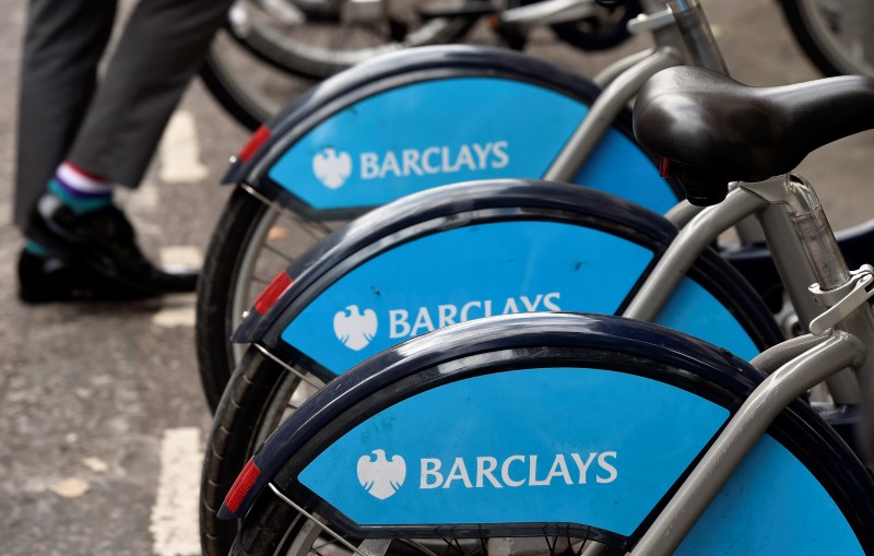 ANALYSE: Barclays setzt auf Banken - Verkauft dafür Versorger