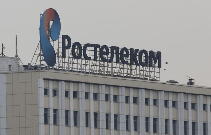 &copy; Reuters.  "Газпром нефть" и "Ростелеком" стали партнерами в области промышленного интернета