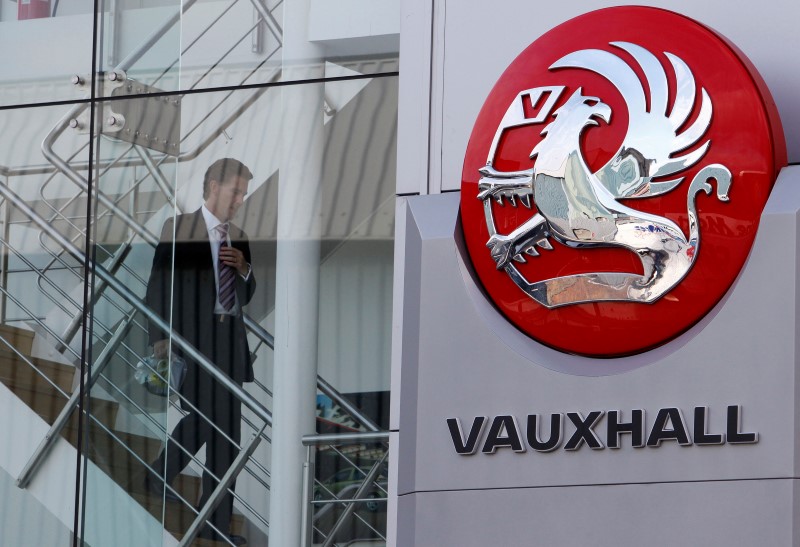 &copy; Reuters.  Vauxhall boss rips into UK net zero rules
