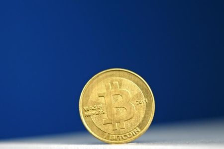 Bitcoin lyfter efter minskad bankoro