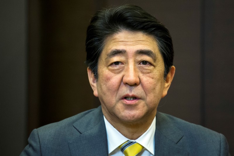 &copy; Reuters.  Japan PM Abe to visit Darwin in first since World War II - media