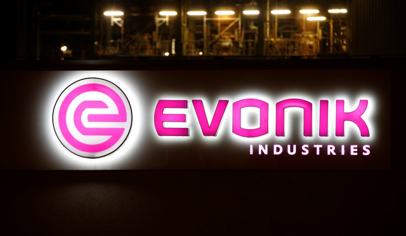 &copy; Reuters.  Evonik may add smaller units to methacrylate business for sale