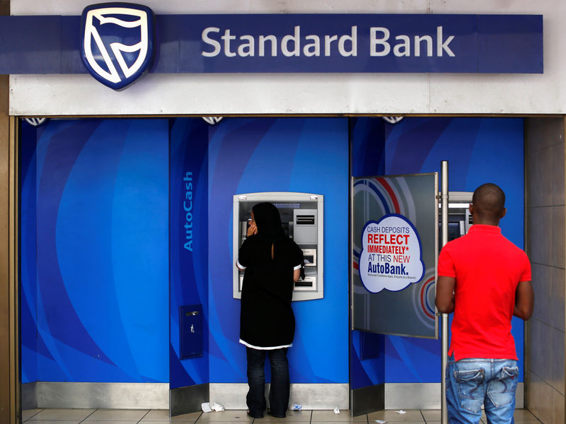 &copy; Reuters.  South Africa's Standard Bank puzzled by accusations in FX probe - CEO