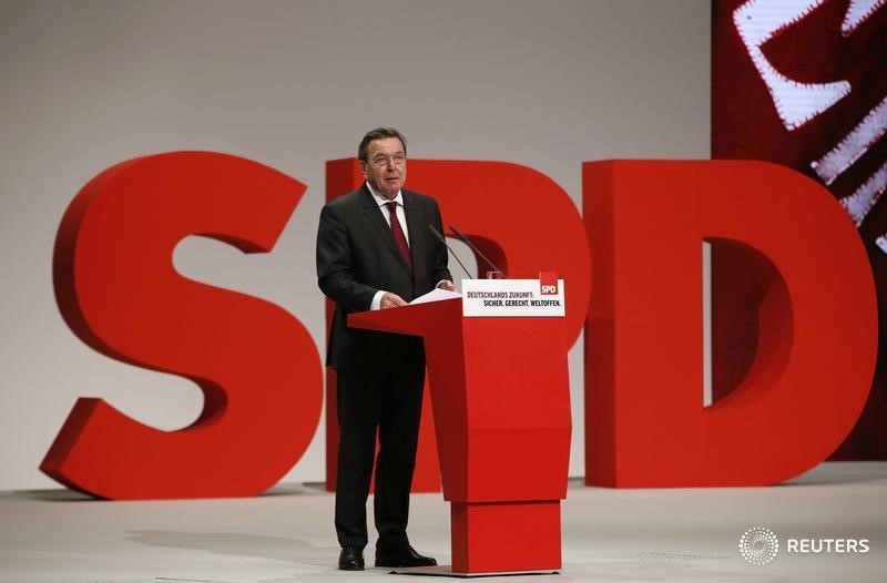 &copy; Reuters.  Schröder will bei Rosneft einsteigen: 'Ich werde das tun'
