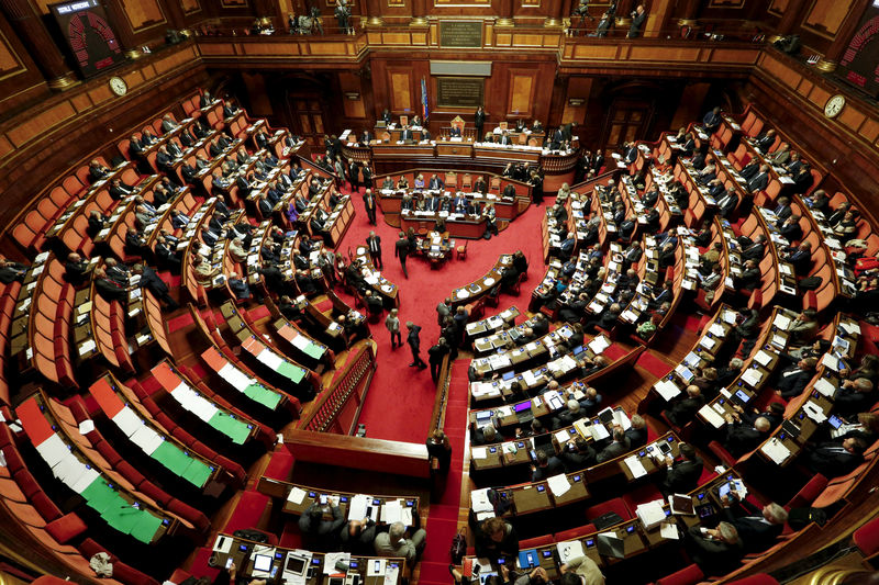 &copy; Reuters.  Manovra, Boccia critica Web tax proposta da Mucchetti