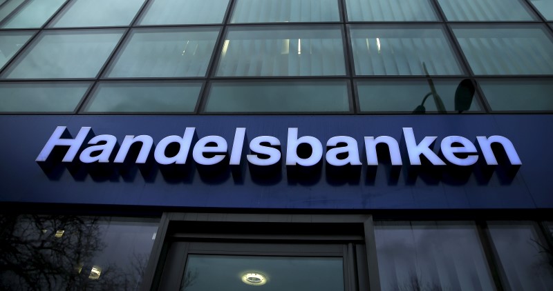 &copy; Reuters.  Handelsbanken chairman investigated over suspicion of receiving bribes -company