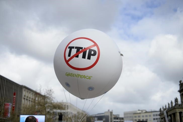 &copy; Reuters.  J.Müller, analista de la CE, cree que parte de lo recelos al TTIP son mitos