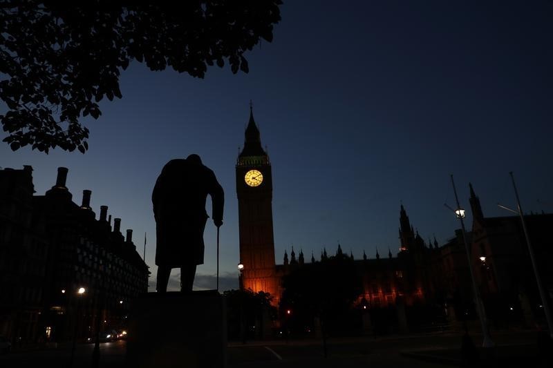U.K. Bond Meltdown Worsens After Kwarteng Promises 