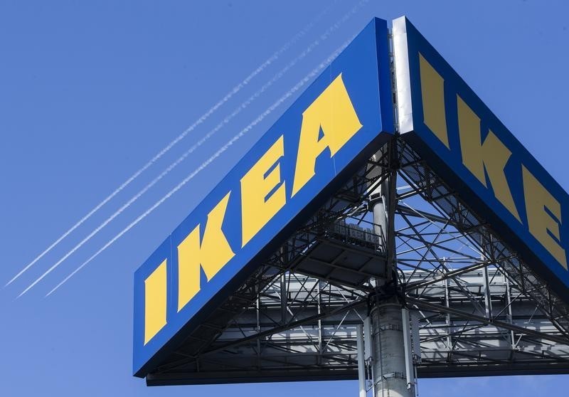 &copy; Reuters.  FOCUS-IKEA accelerates services drive as competition stiffens