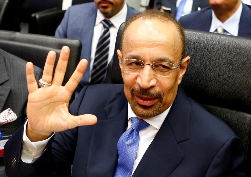 &copy; Reuters.  Ceny ropy wzrosły o ponad 1$ po komentarzach saudyjskiego ministra
