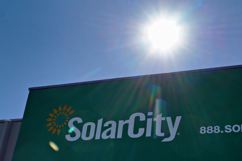 &copy; Reuters.  SolarCity, Berkshire's NV Energy settle Nevada rooftop solar dispute