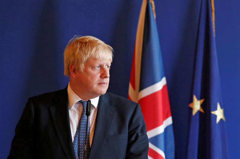 Rebelión en el Parlamento británico: Boris Johnson, contra las cuerdas