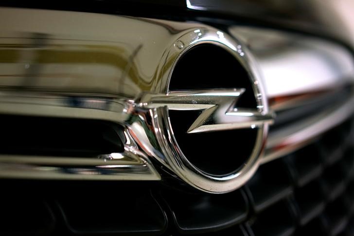 &copy; Reuters.  Opel muss auf Behördenanweisung 96.000 Dieselautos zurückrufen
